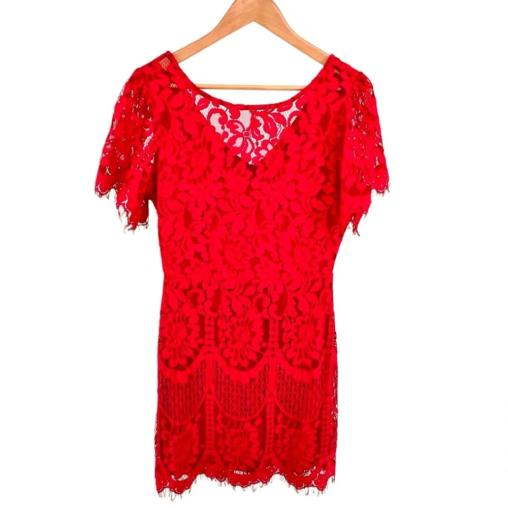 Lulus Pearson Red Lace Dress Sz M Eyelet Lace Flutter Short Dress Sleeve V Back
